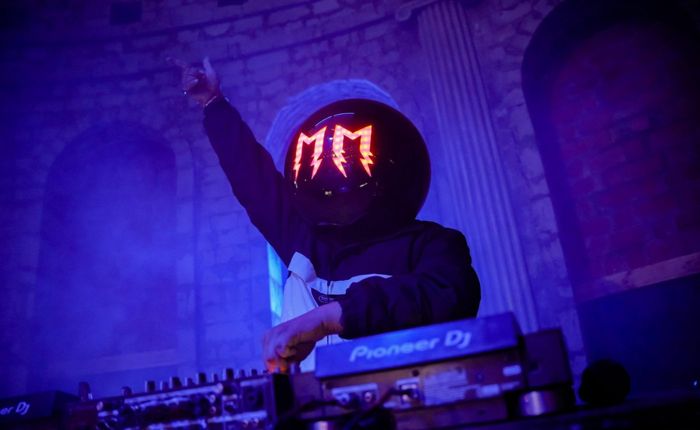 DJ MaskBox